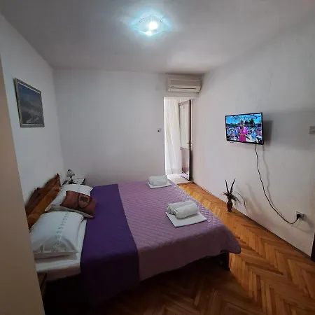 Apartmani/sobe Dodig Lejlighed Makarska