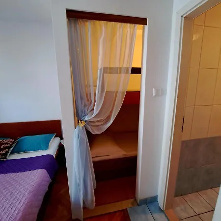 Apartmani/sobe Dodig Apartman *