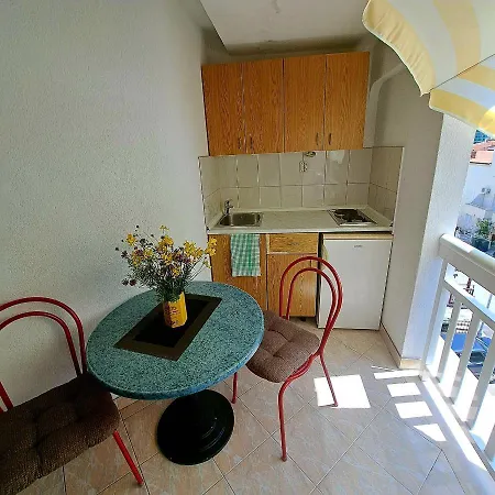 Apartmani/sobe Dodig Apartman *